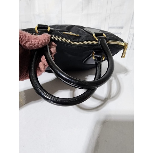 Authentic Prada Nylon and Saffiano Patent Leather Promenade Bag Black - Picture 12 of 13